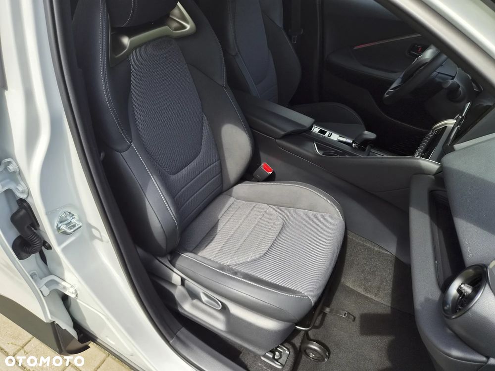 Toyota C-HR 1.8 Hybrid Executive - 19