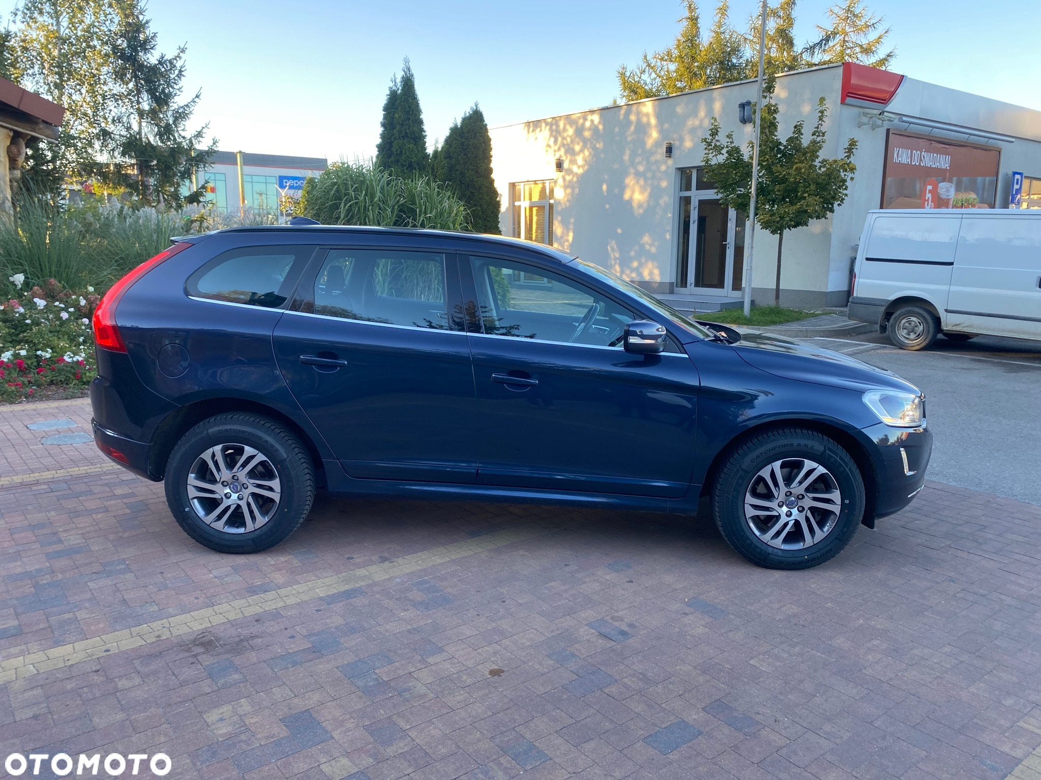 Volvo XC 60 D4 Geartronic Momentum - 10