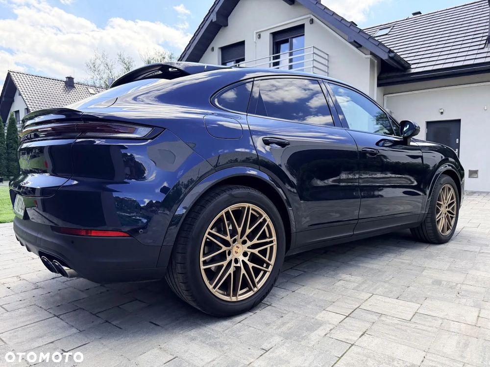 Porsche Cayenne Standard - 4