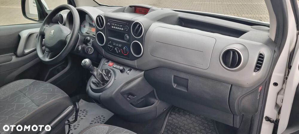 Peugeot Partner - 8
