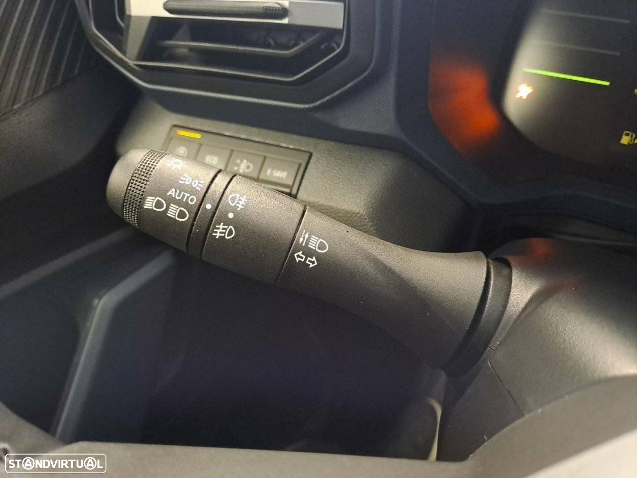 Dacia Duster 1.6 Hybrid Journey - 14