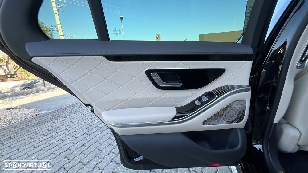 Mercedes-Benz S 580 e - 18
