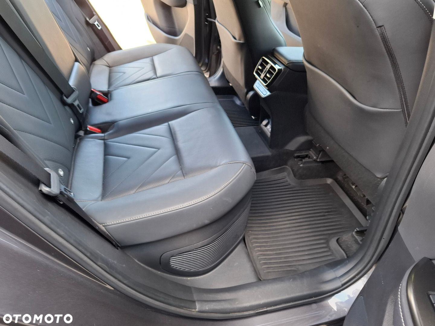 Lexus NX - 27