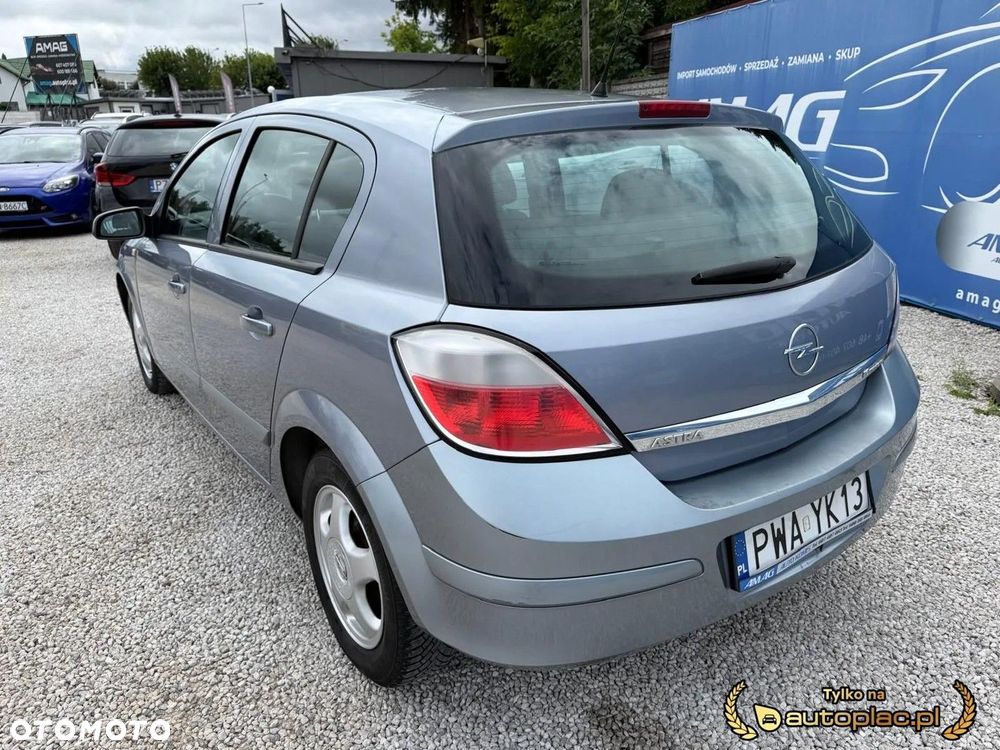 Opel Astra - 8