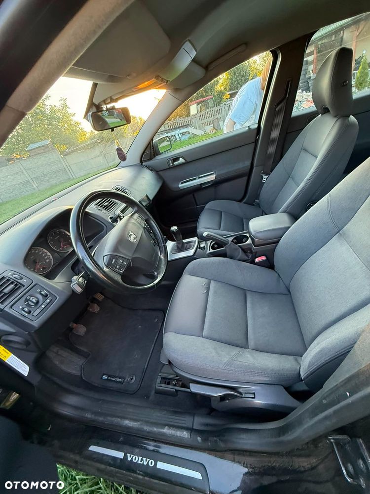 Volvo S40 2.4 - 9