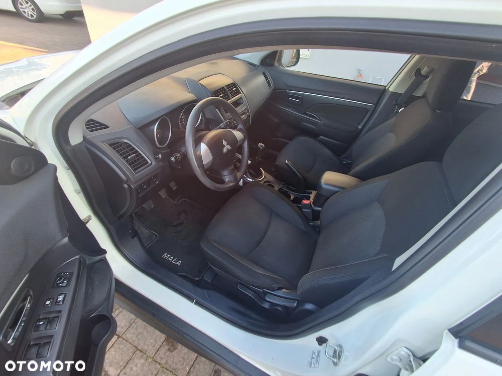 Mitsubishi ASX 1.6 Instyle AS&G - 19