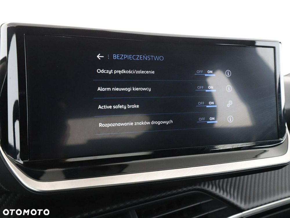 Peugeot 2008 PureTech 100 Active S&S BVM6 - 26