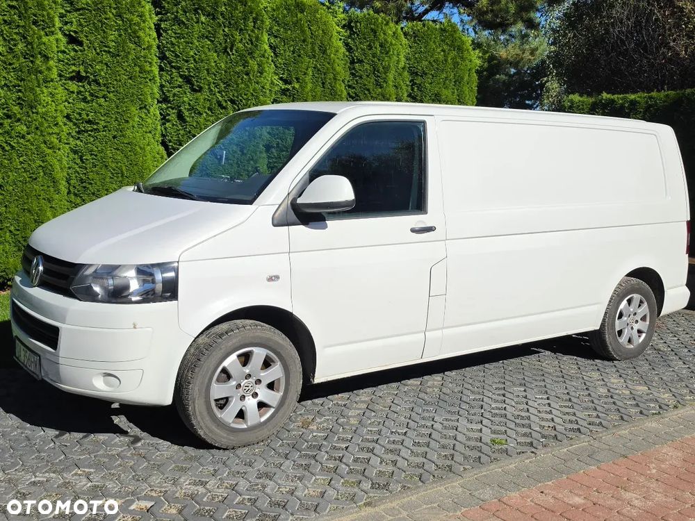 Volkswagen Transporter - 1
