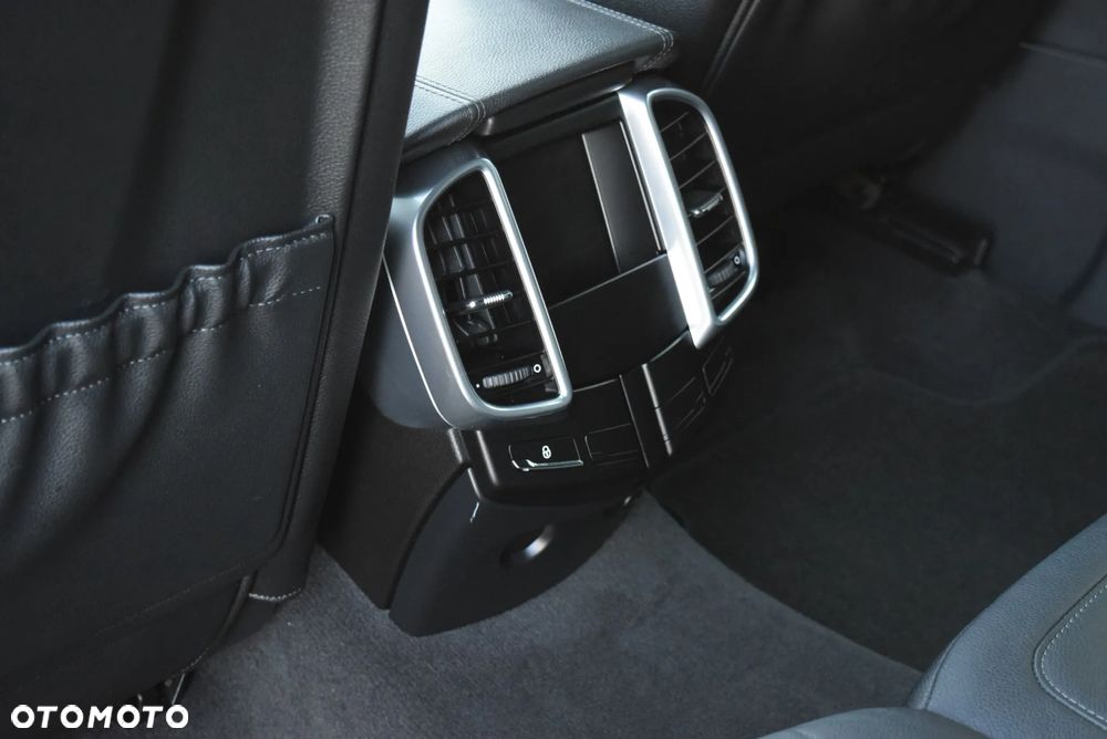 Porsche Cayenne S Hybrid Tiptronic S - 21