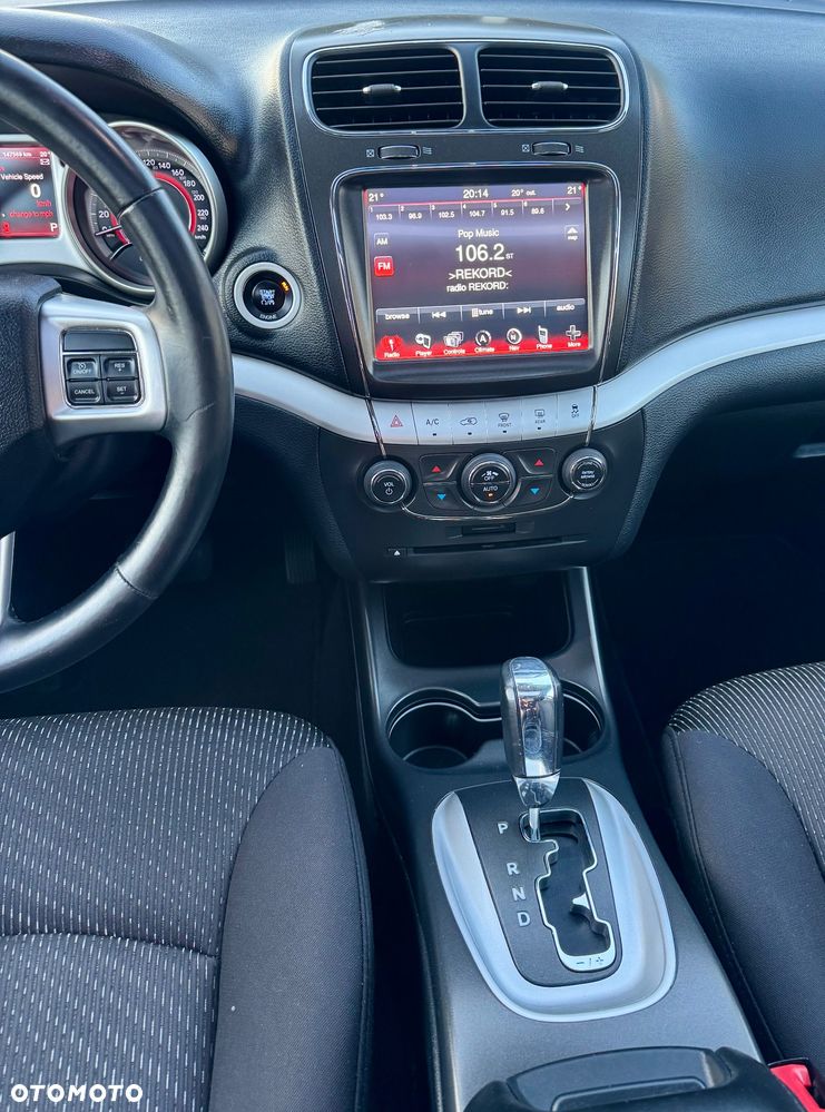 Dodge Journey - 16