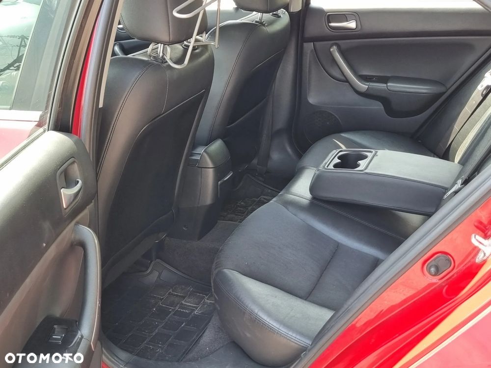 Honda Accord 2.0 Sport - 11