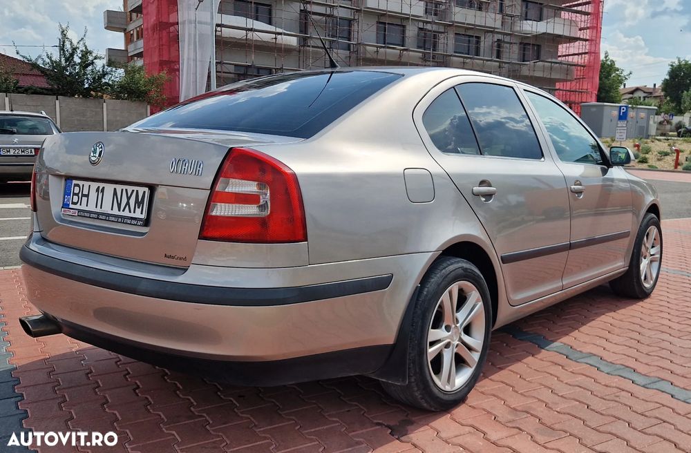 Skoda Octavia 1.4 MPI Ambiente - 6