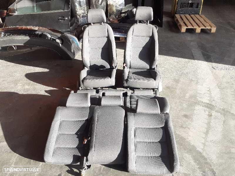 CONJUNTO COMPLETO DE BANCOS VOLKSWAGEN GOLF - 1