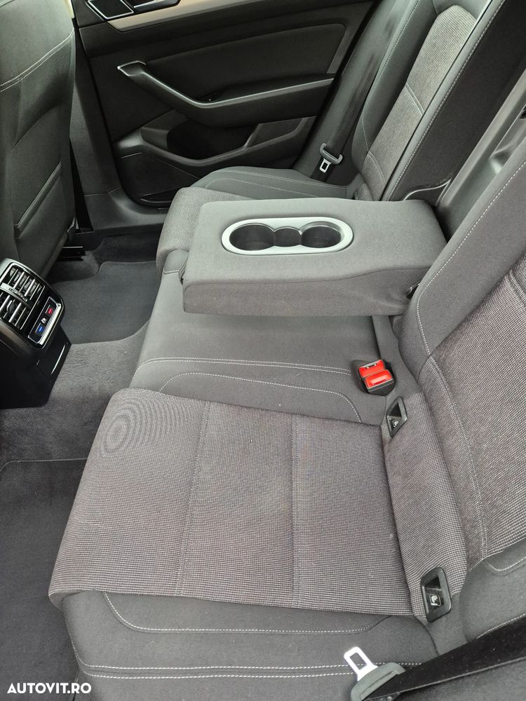 Volkswagen Passat 2.0 TDI DSG Comfortline - 7