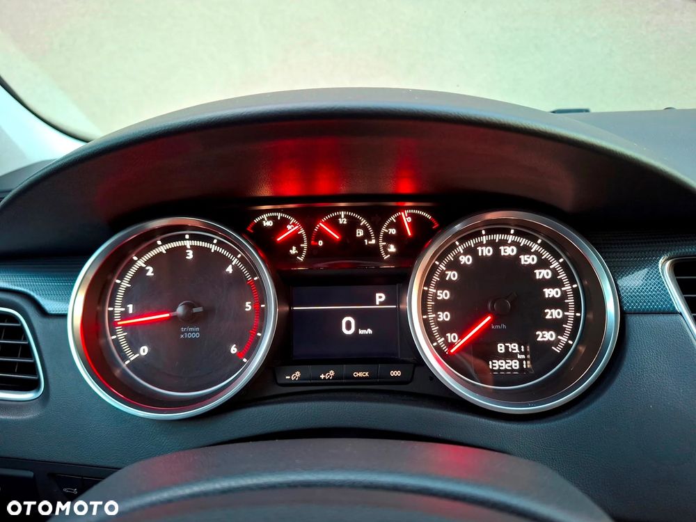 Peugeot 508 BlueHDi 180 EAT6 Stop&Start Allure - 37