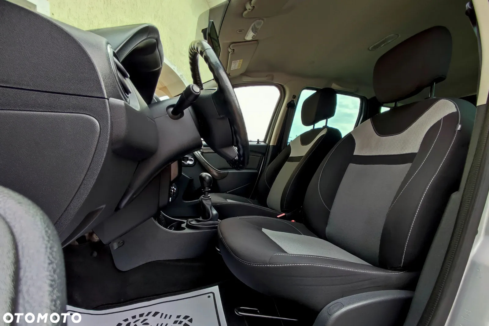 Dacia Duster 1.2 TCe Prestige - 8