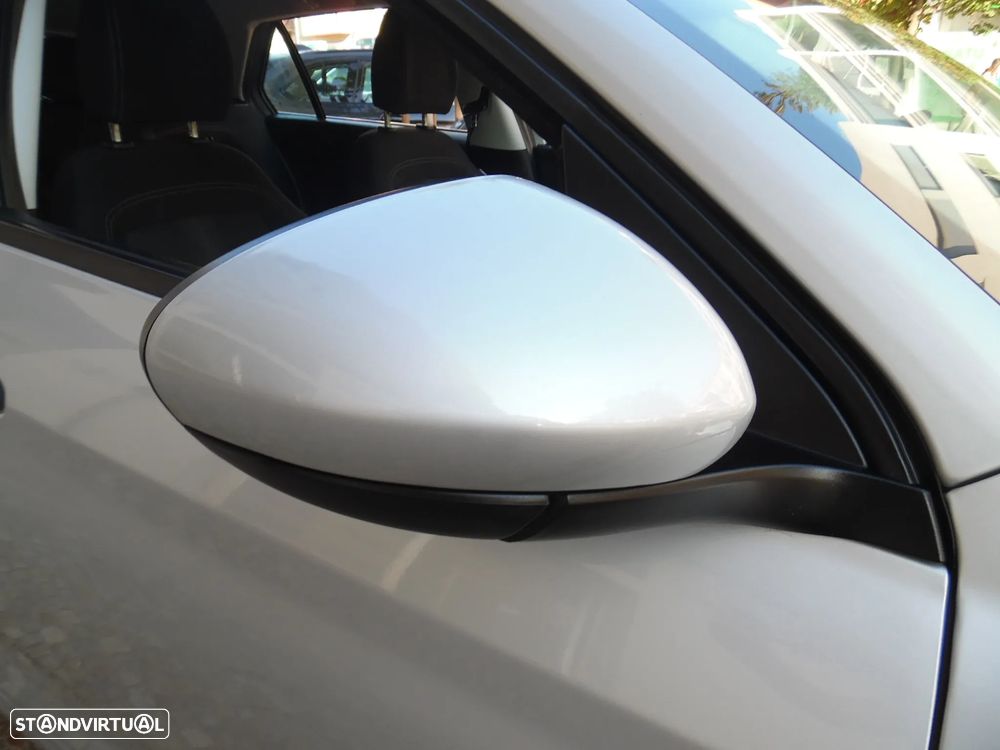 Fiat Tipo Station Wagon 1.0 GSE T3 City Life - 32