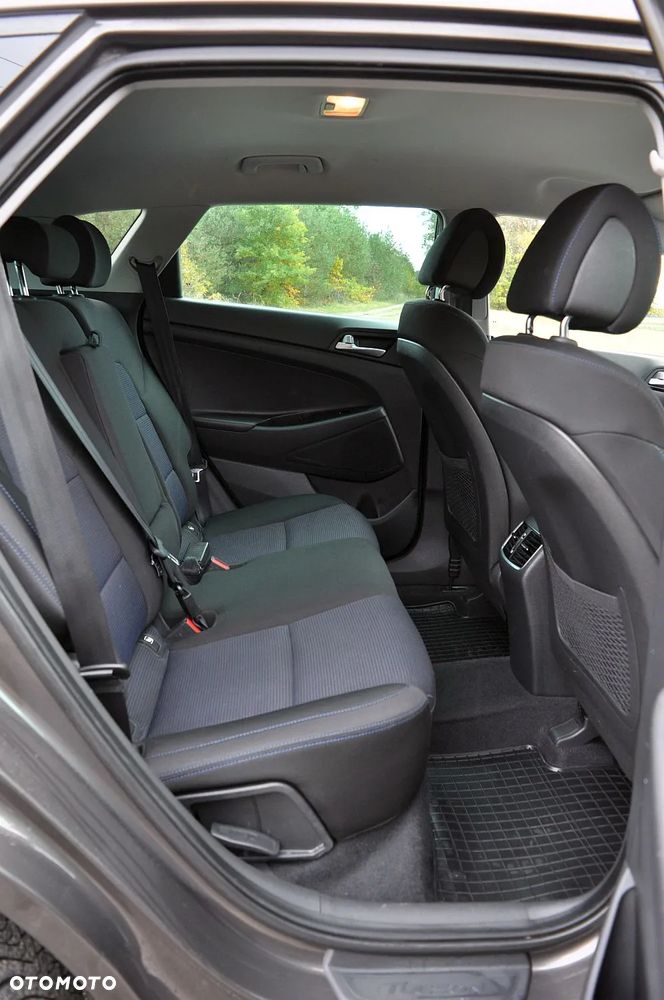Hyundai Tucson 1.6 GDI BlueDrive Design 2WD - 22