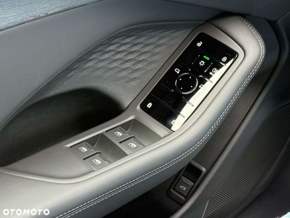 Audi A6 - 6
