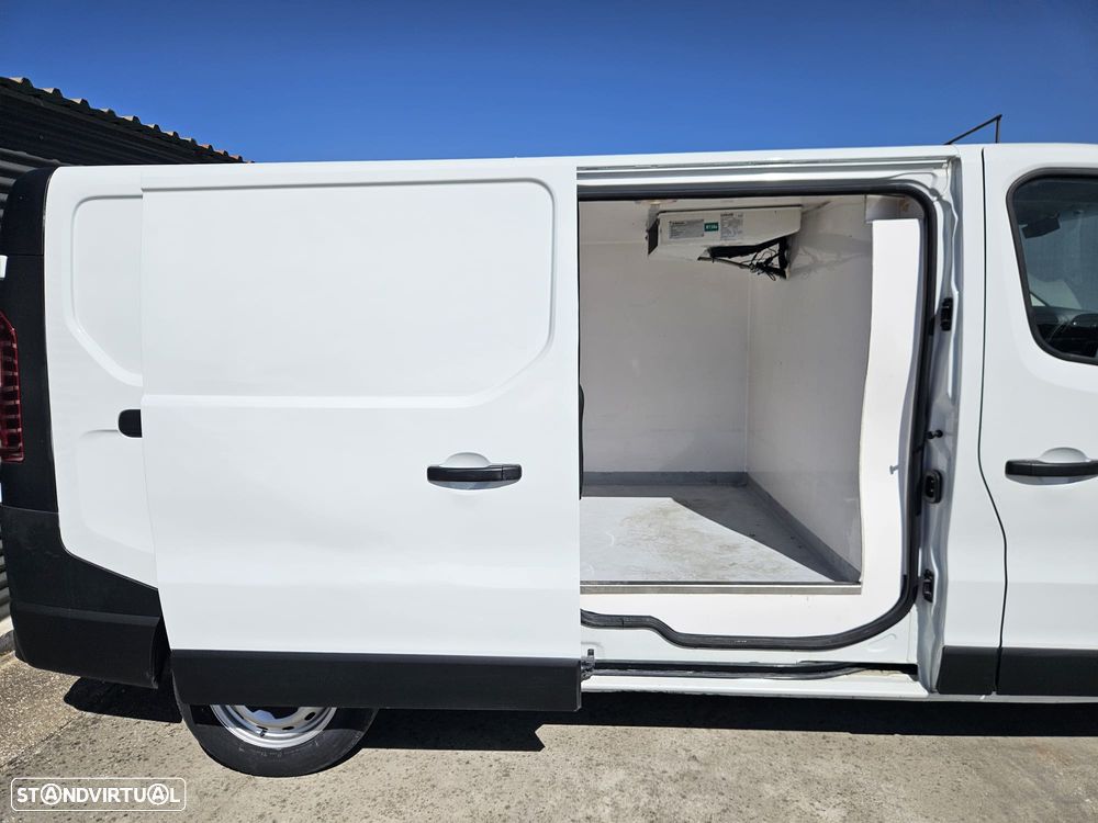 Renault Trafic 1.6 dCi - Caixa Isotérmica e Motor de Frio - 8