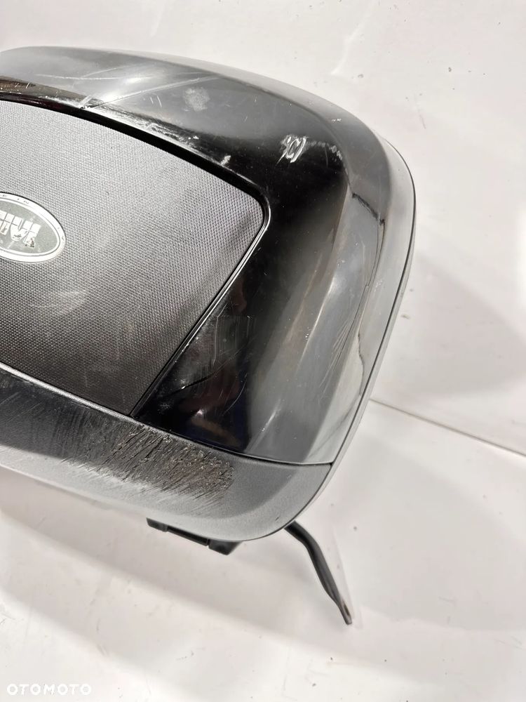Kufer kufry kpl. Suzuki Gladius SFV 650 Givi V47 - 13