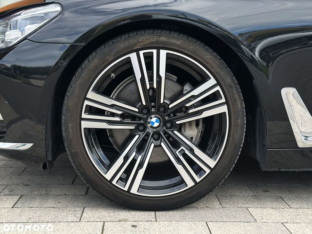 BMW Seria 7 - 5