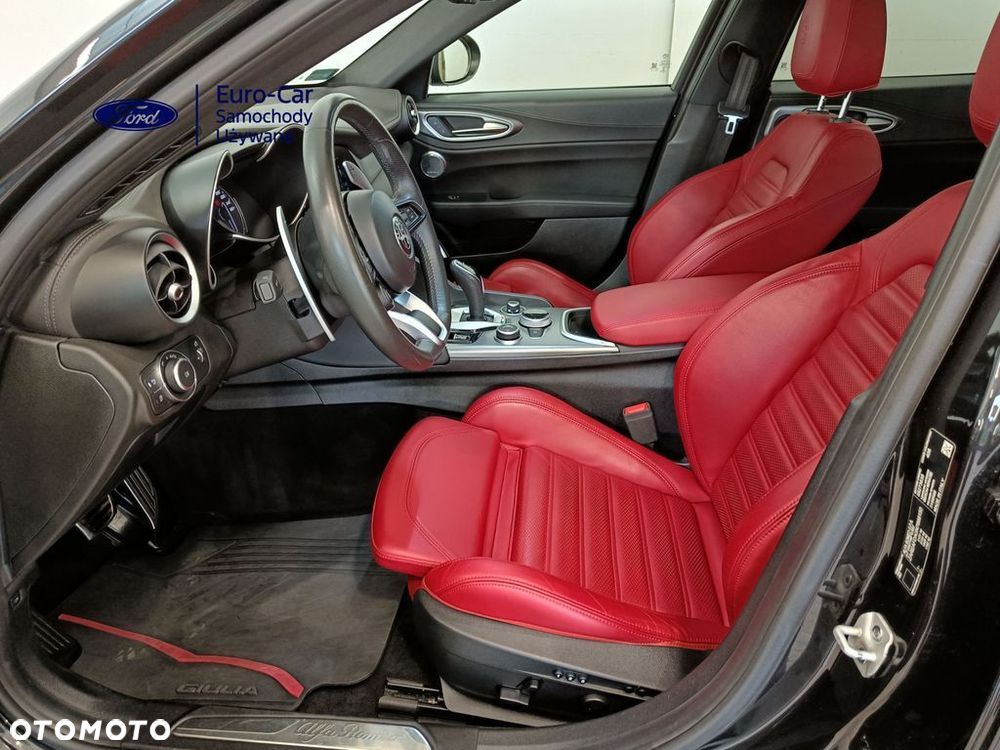 Alfa Romeo Giulia 2.0 Turbo Veloce Q4 - 10