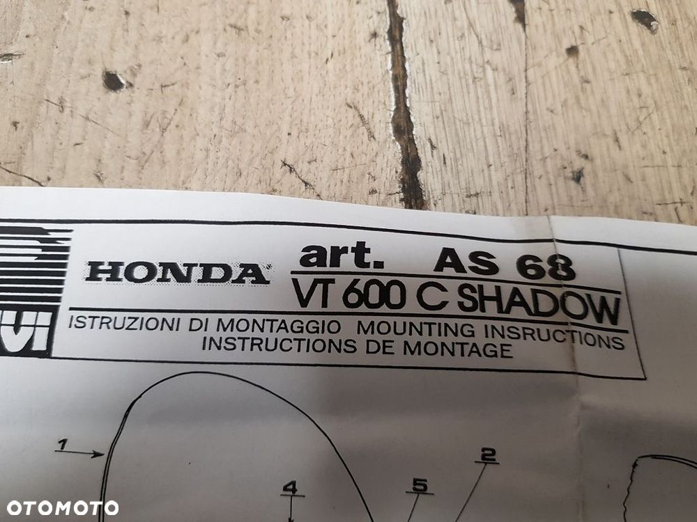 Uchwyt mocowanie szyby Givi AS68 Honda VT600 Shadow - 10