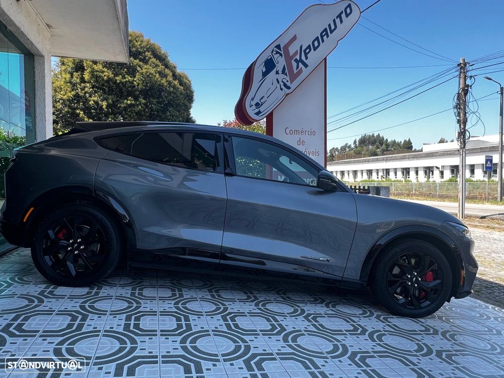 Ford Mustang Mach-E 98.7 kWh Premium - 35