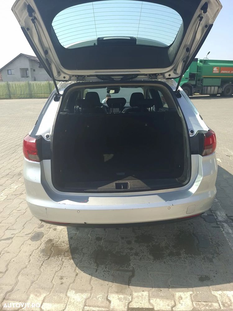 Opel Astra 1.6 D (CDTI) Business - 6