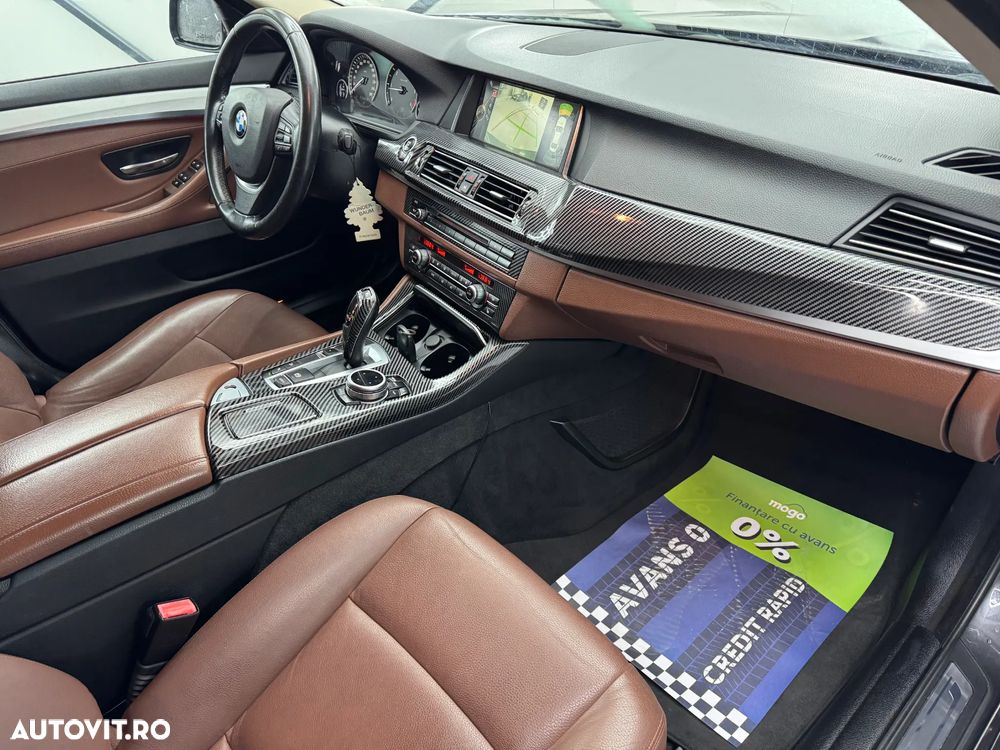 BMW Seria 5 525d xDrive Aut. Luxury Line - 23