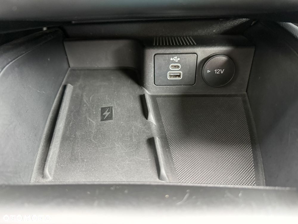 Ford Focus 1.5 EcoBlue Start-Stopp-System TITANIUM STYLE - 32