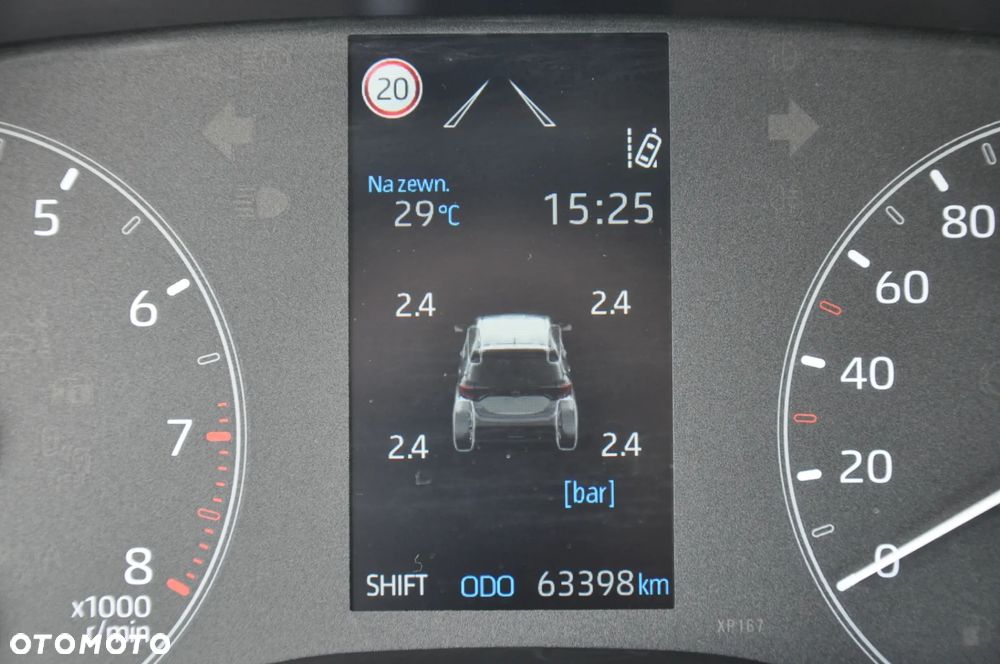 Toyota Yaris 1.5 Comfort - 31