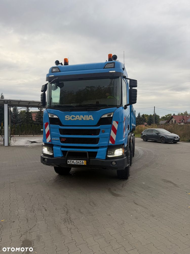 Scania 540 xt wywrotka 8x4 - 4