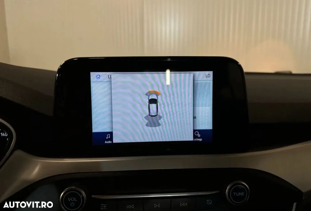 Ford Focus 1.0 EcoBoost Titanium - 18