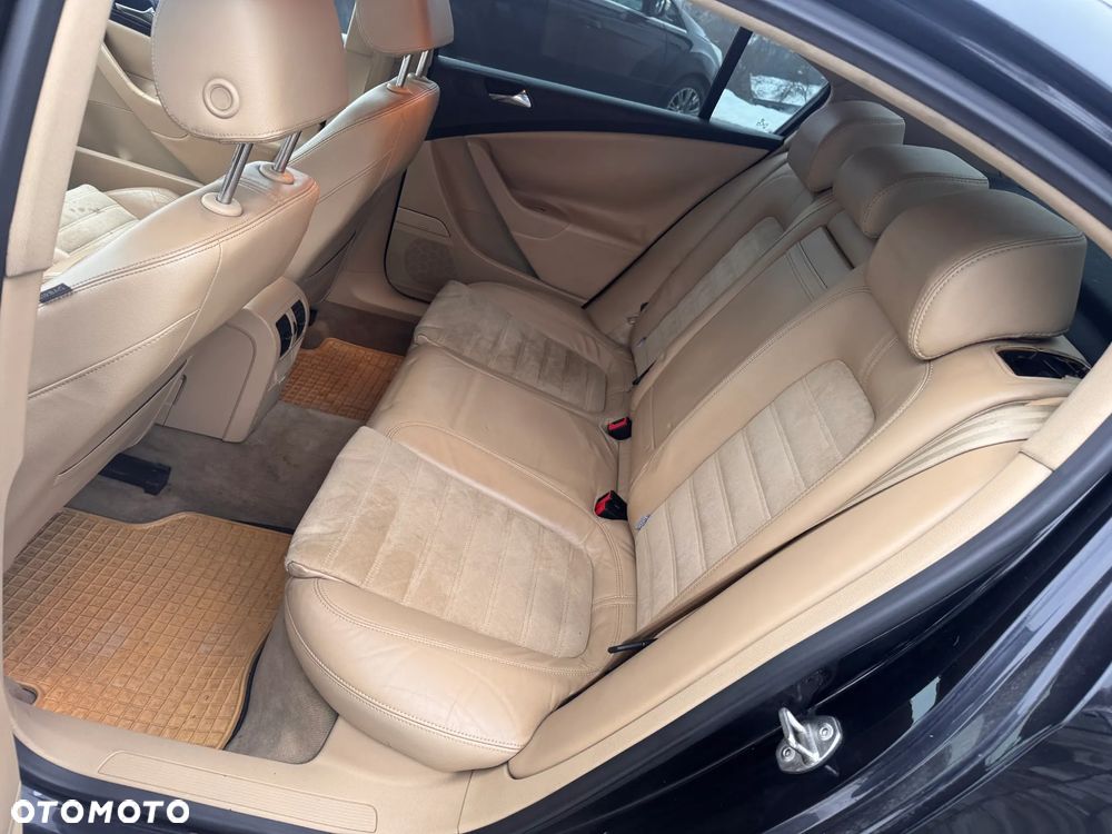 Volkswagen Passat 2.0 TDI DPF Comfortline - 7