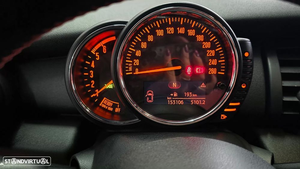 MINI 5 Portas One D - 22