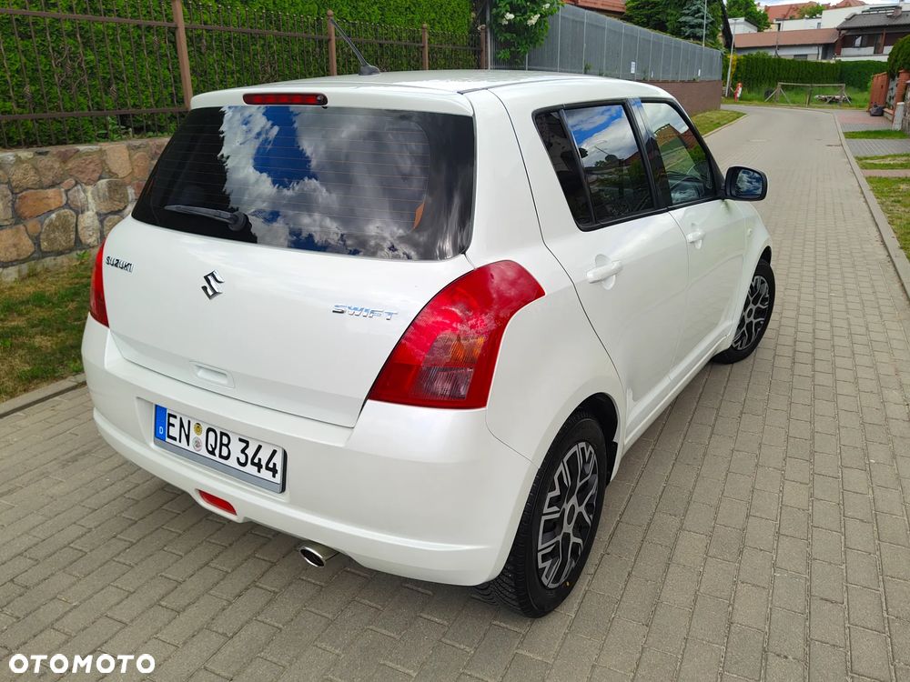 Suzuki Swift 1.3 Comfort dance - 10