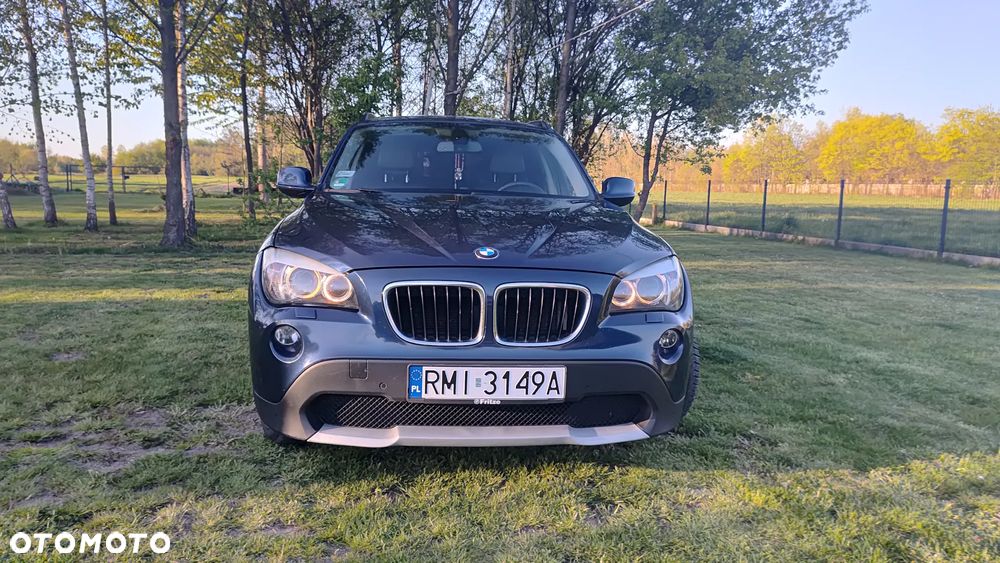BMW X1 sDrive18d Sport Line - 7