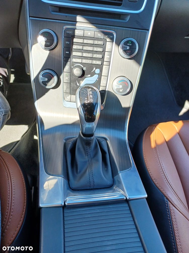 Volvo S60 - 26