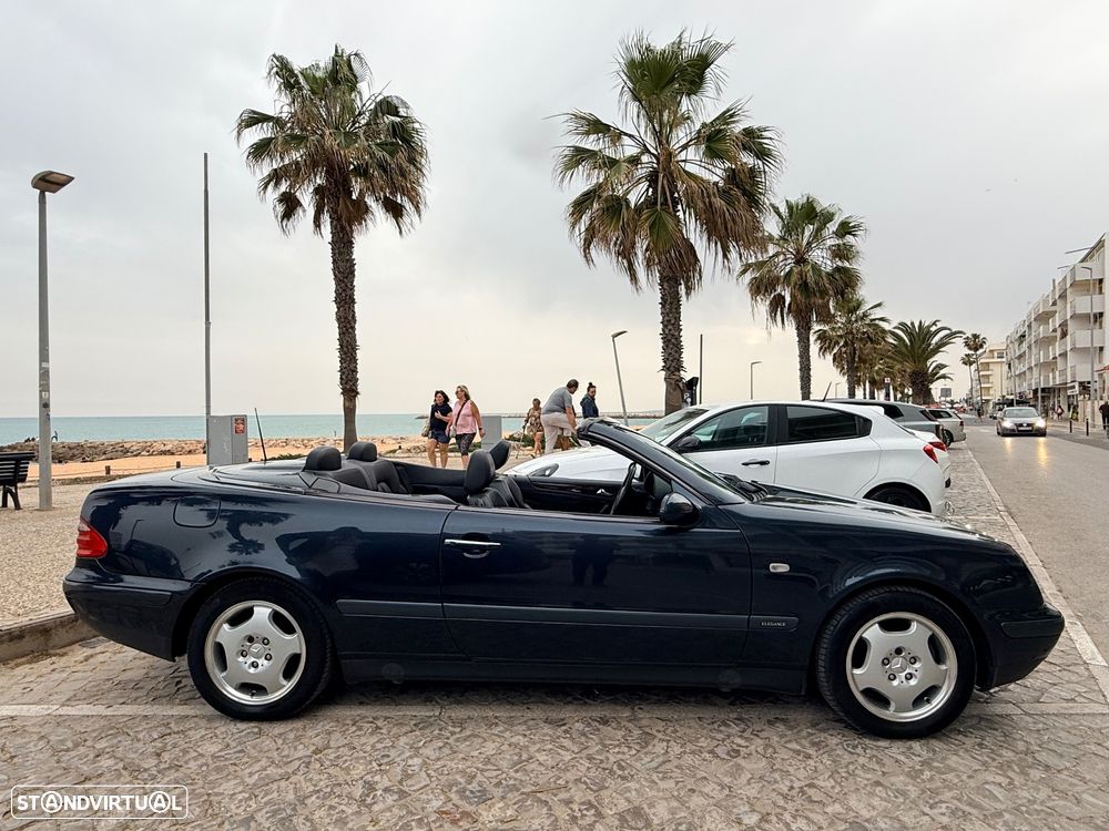 Mercedes-Benz CLK 230 - 4