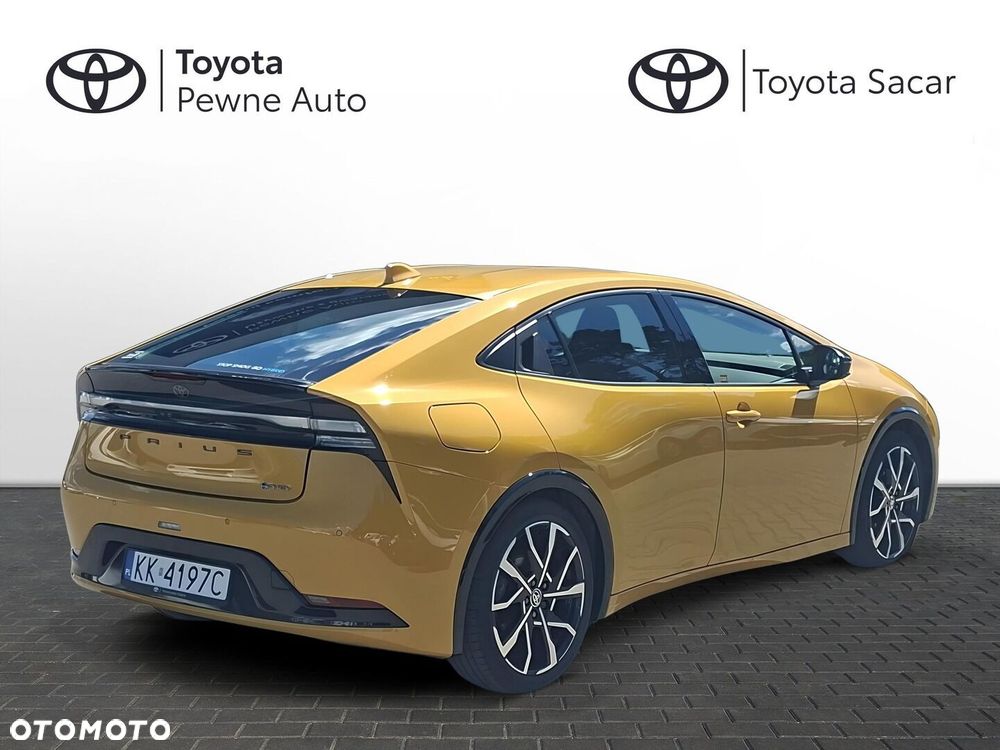 Toyota Prius - 5