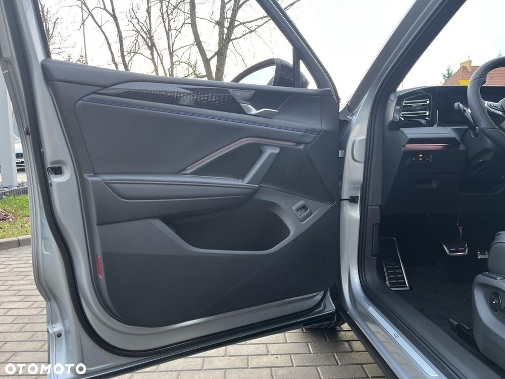 Volkswagen Tiguan 2.0 TSI 4Mot R-Line Plus DSG - 9