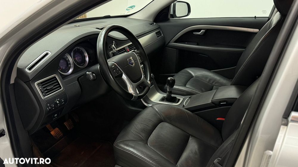 Volvo V70 1.6D DRIVe Summum - 6