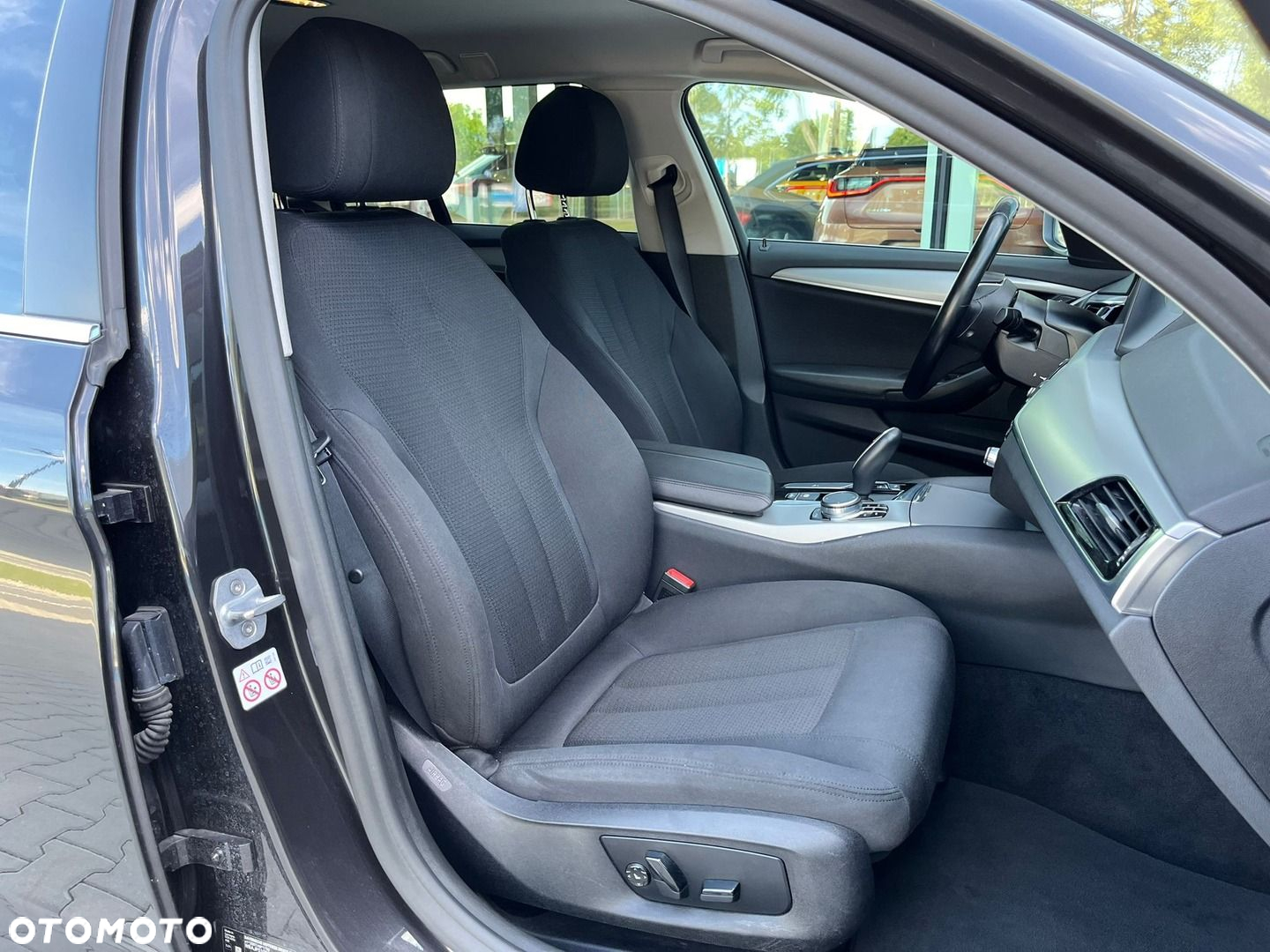 BMW Seria 5 520d - 18