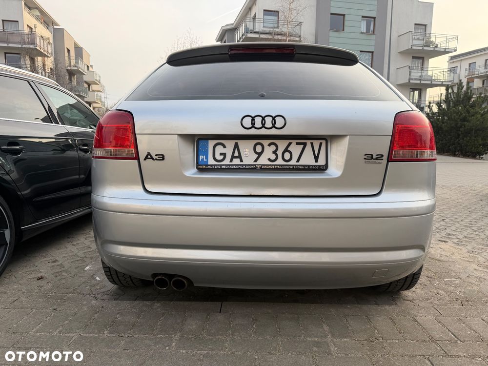 Audi A3 3-drzwiowe 3.2 Quattro Ambition DSG - 4
