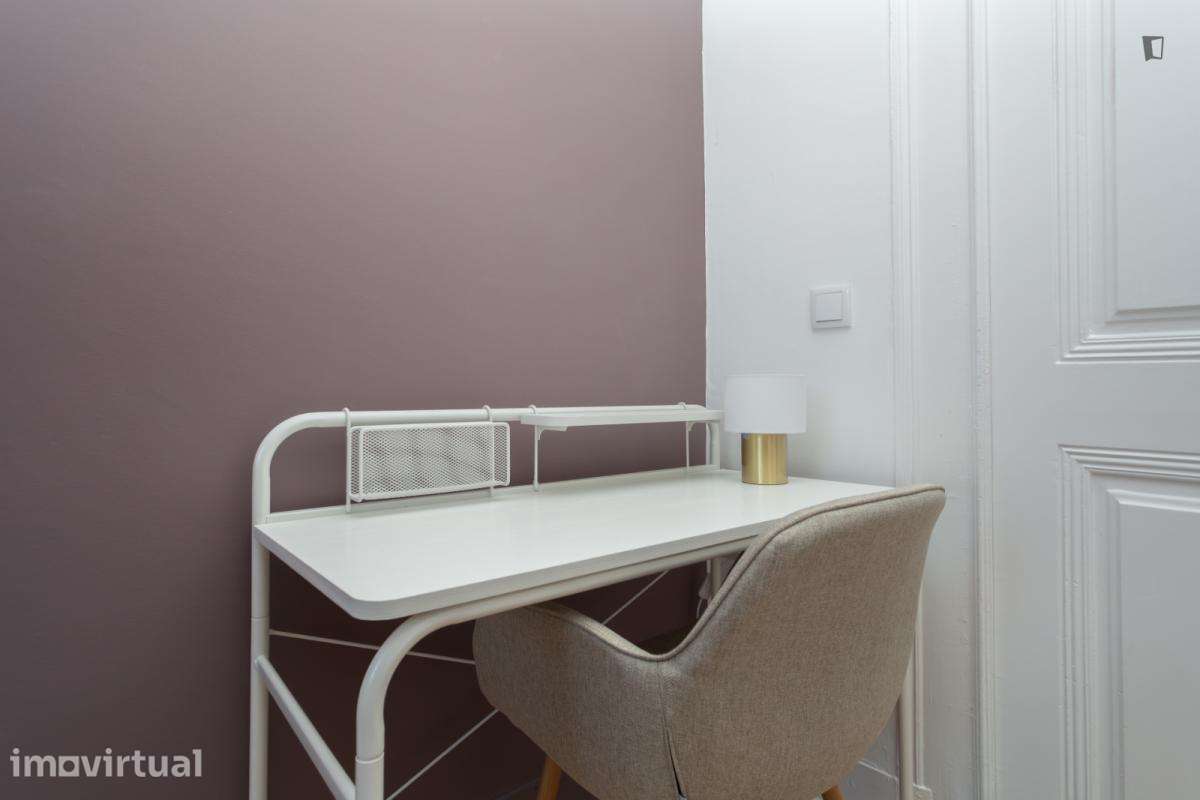Quarto - localizado em Santos Lisbon - Grande imagem: 4/20