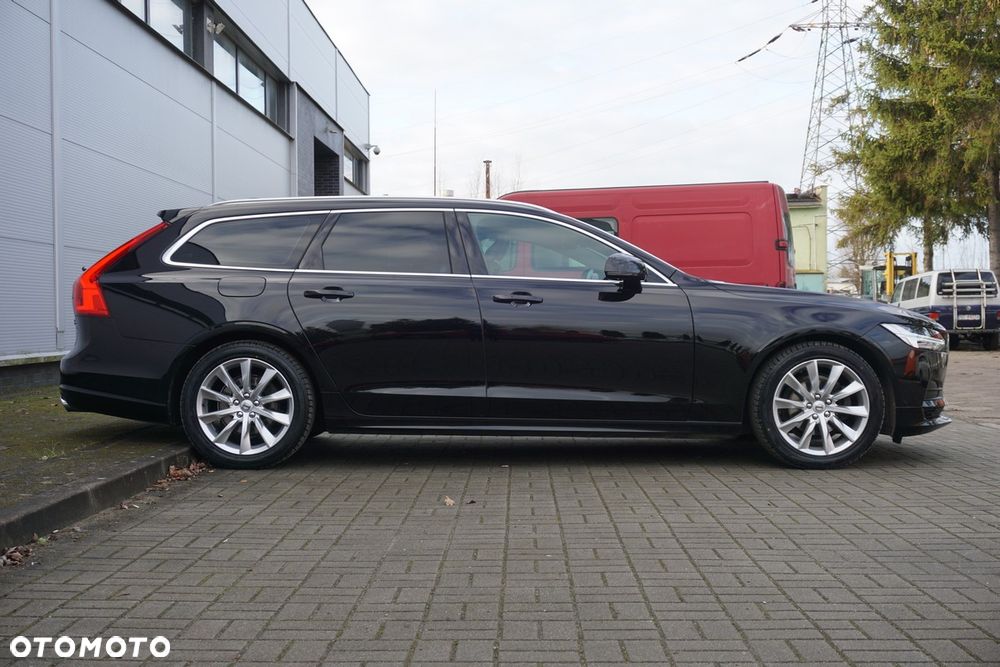 Volvo V90 D3 Geartronic Momentum Pro - 14
