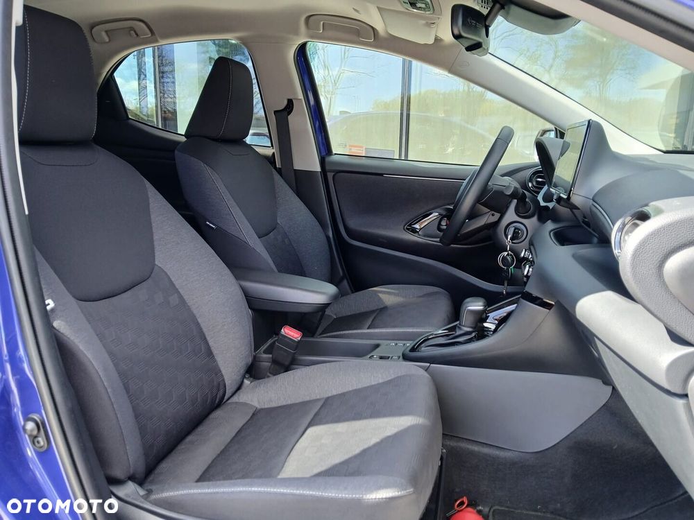 Toyota Yaris Hybrid 1.5 Style - 24