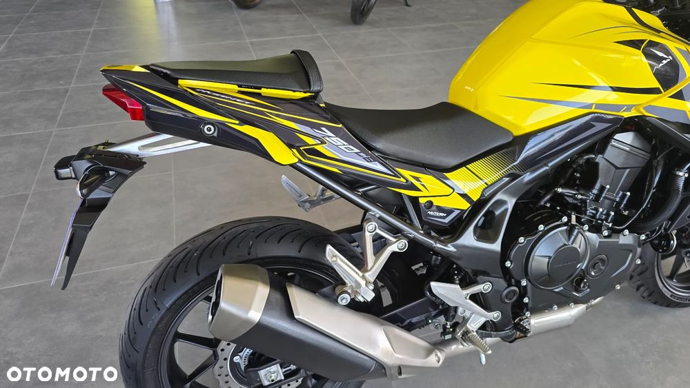 Honda Hornet - 28